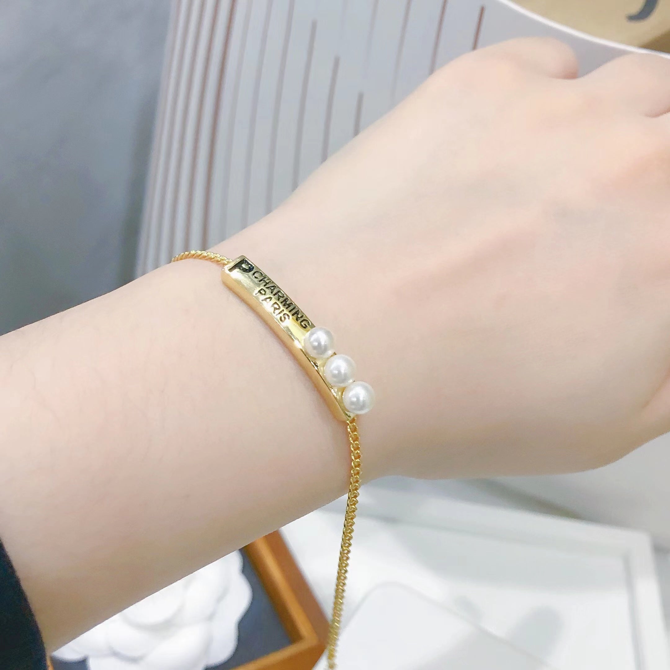 Environmental-Friendly Copper Real Gold Plating + Fashion Pearl Bracelet