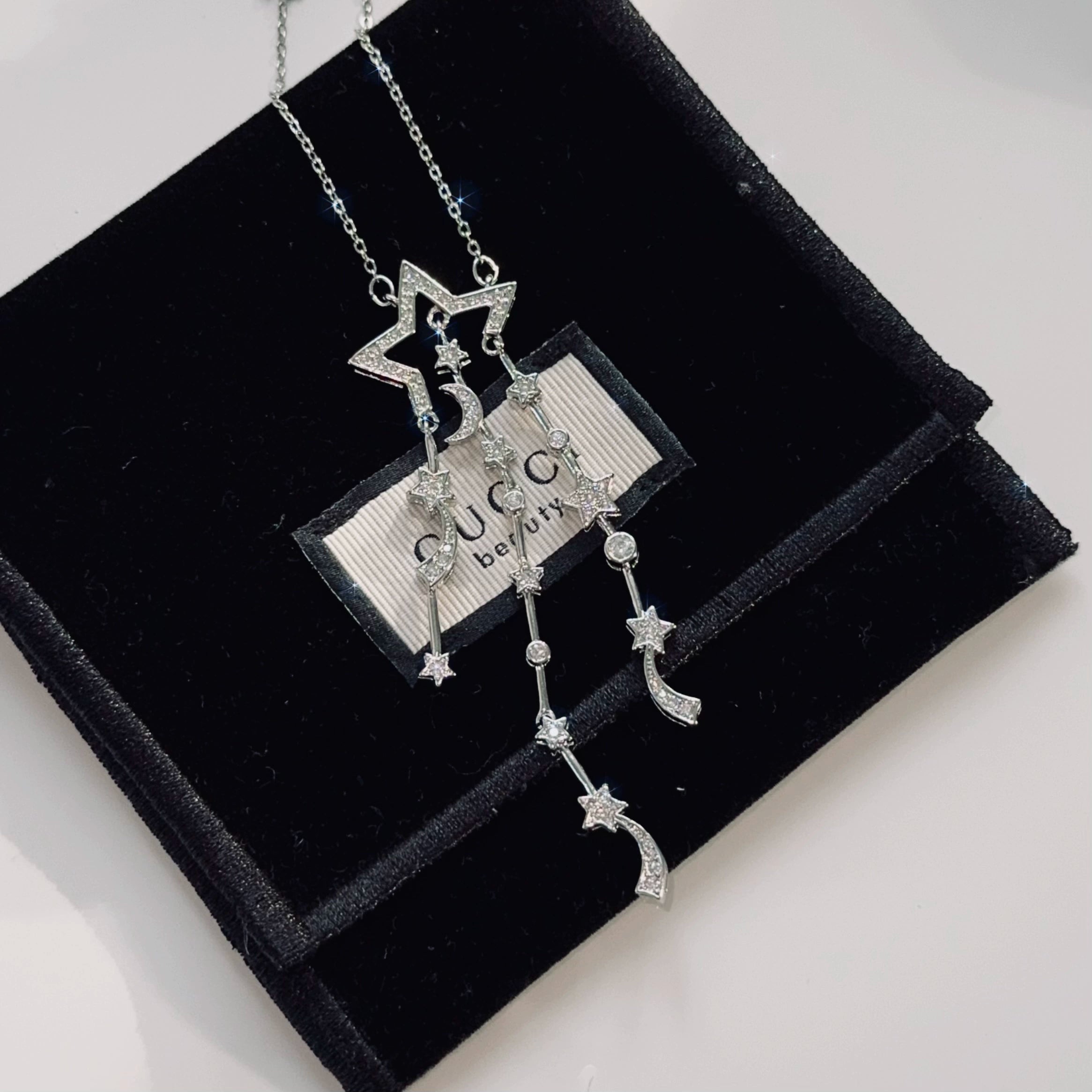 Comet tassel necklace light luxury high-end design sense niche collarbone chain 2024 new femininity neck chain jewelry