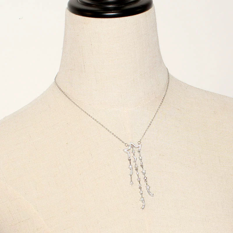 Comet tassel necklace light luxury high-end design sense niche collarbone chain 2024 new femininity neck chain jewelry