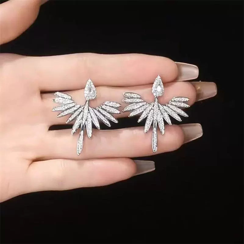 A two-wearing zircon stud earrings, silver needles, angel wings, feather earrings, niche design sense, light luxury high-end earrings, women